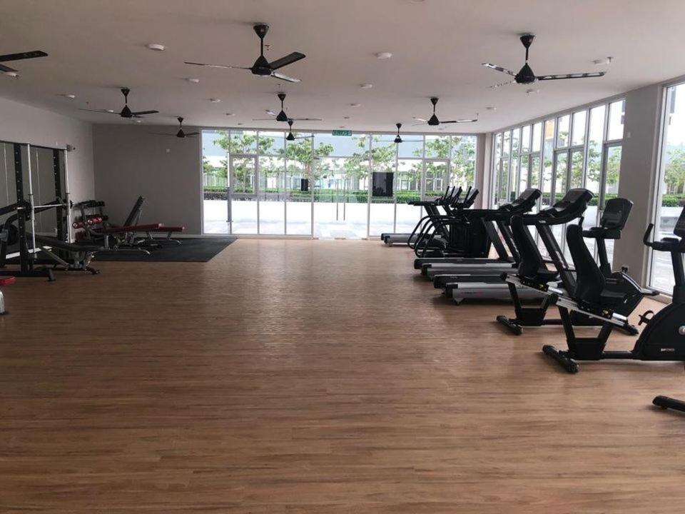 Alanis D'Semporna Homestay Sepang Esterno foto