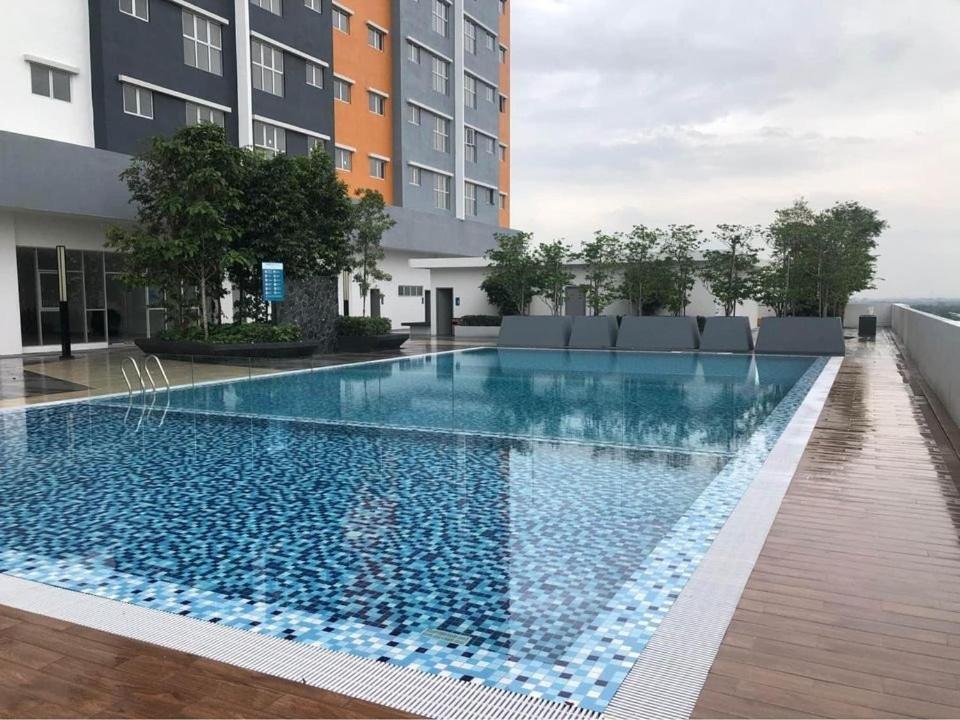Alanis D'Semporna Homestay Sepang Esterno foto