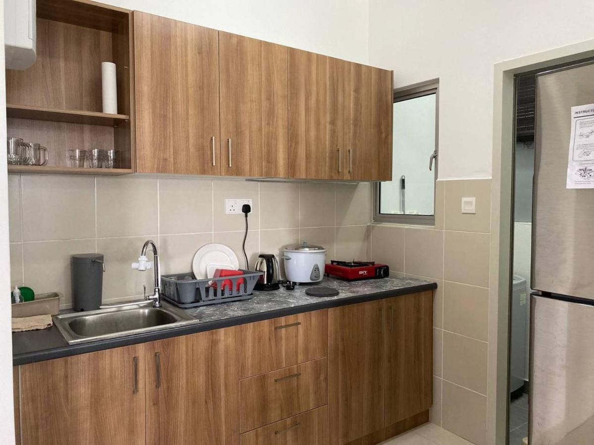 Alanis D'Semporna Homestay Sepang Esterno foto